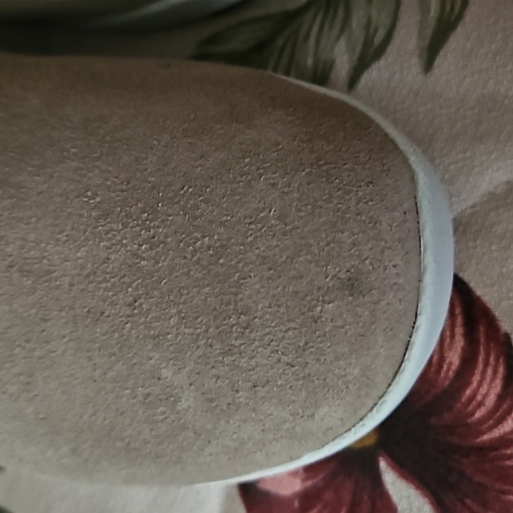 #259 L.L.Bean- Cute! Assorted Sneakers & Slip-On Shoes Sizes Below. - Picture 11 of 11